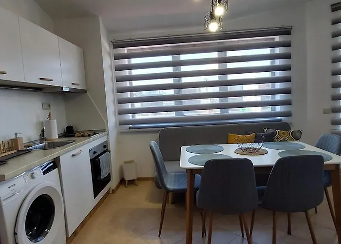 Διαμέρισμα Royal Sun *