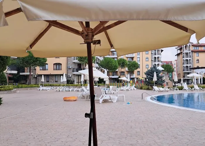 Διαμέρισμα Royal Sun *