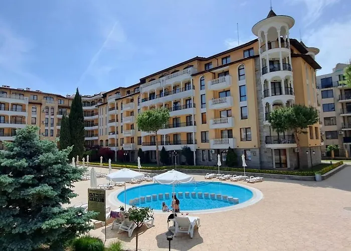 Royal Sun * ساني بيتش