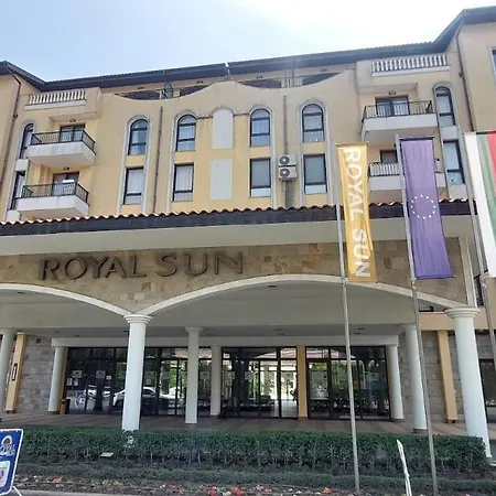公寓 Royal Sun 阳光海滩